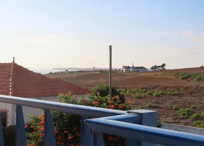 Casa Do Portão Azul - Tamboril Atouguia Da Baleia